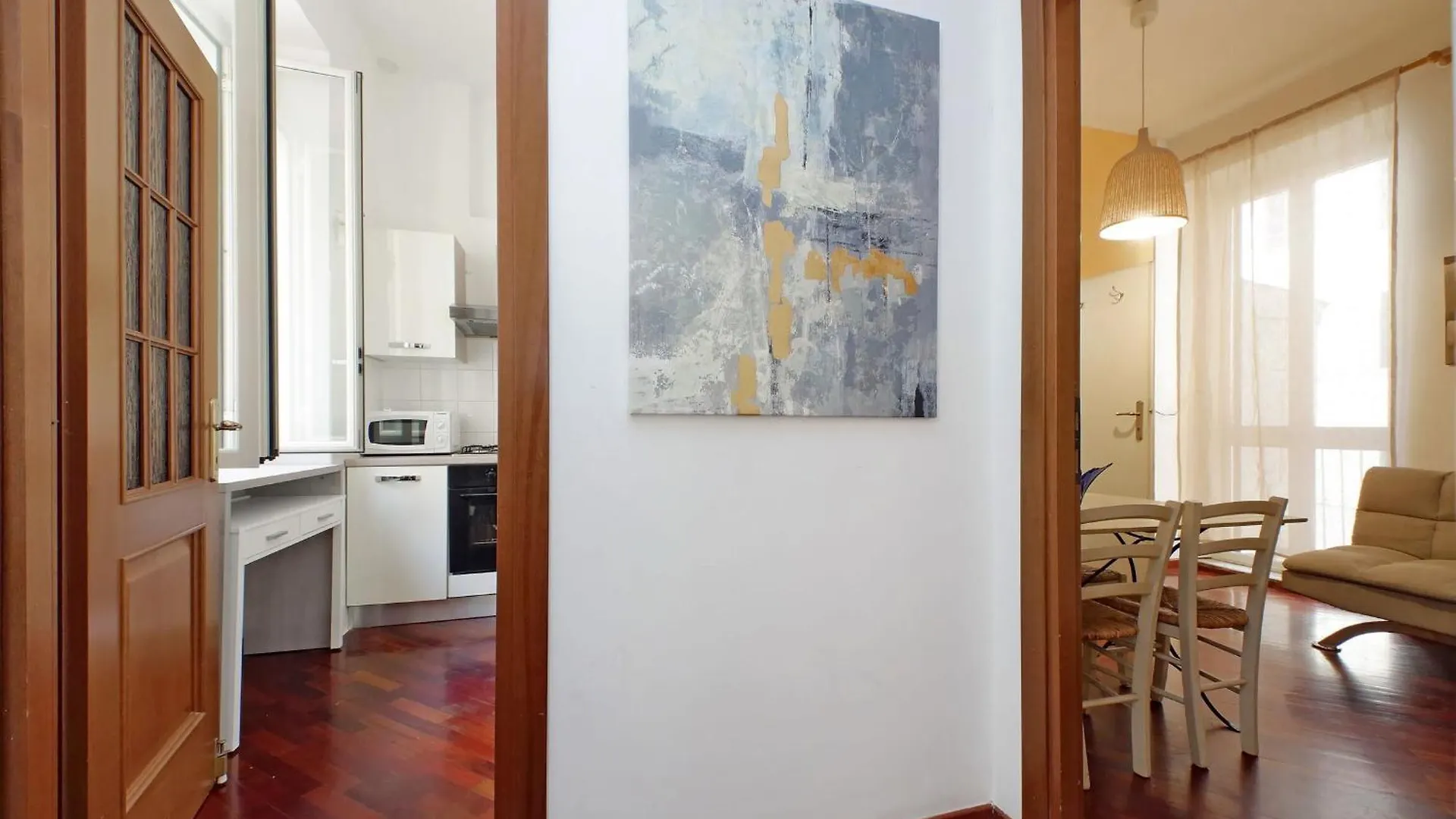1 Bd With Balcony San Giovanni By Halldis روما 0*,  إيطاليا